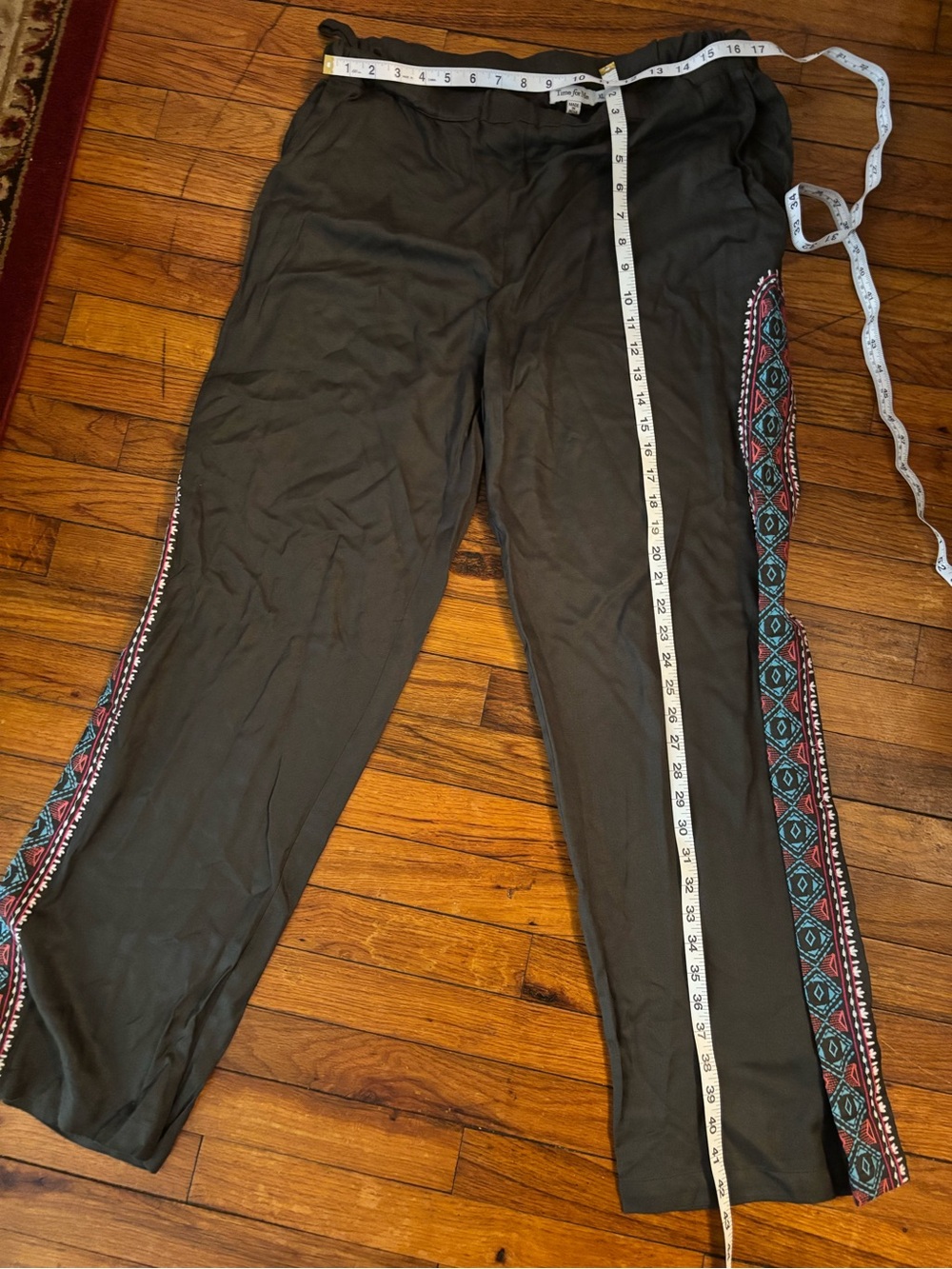 Time for Me Mossy Green Women's Pull-On Pants with Embroidered Side Panels